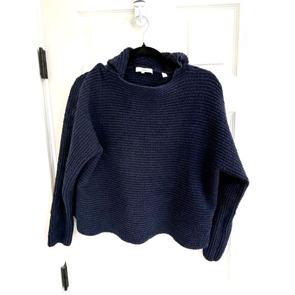 VINCE Navy Hooded Cropped Womens Sweater Sz Small - Picture 3 of 10